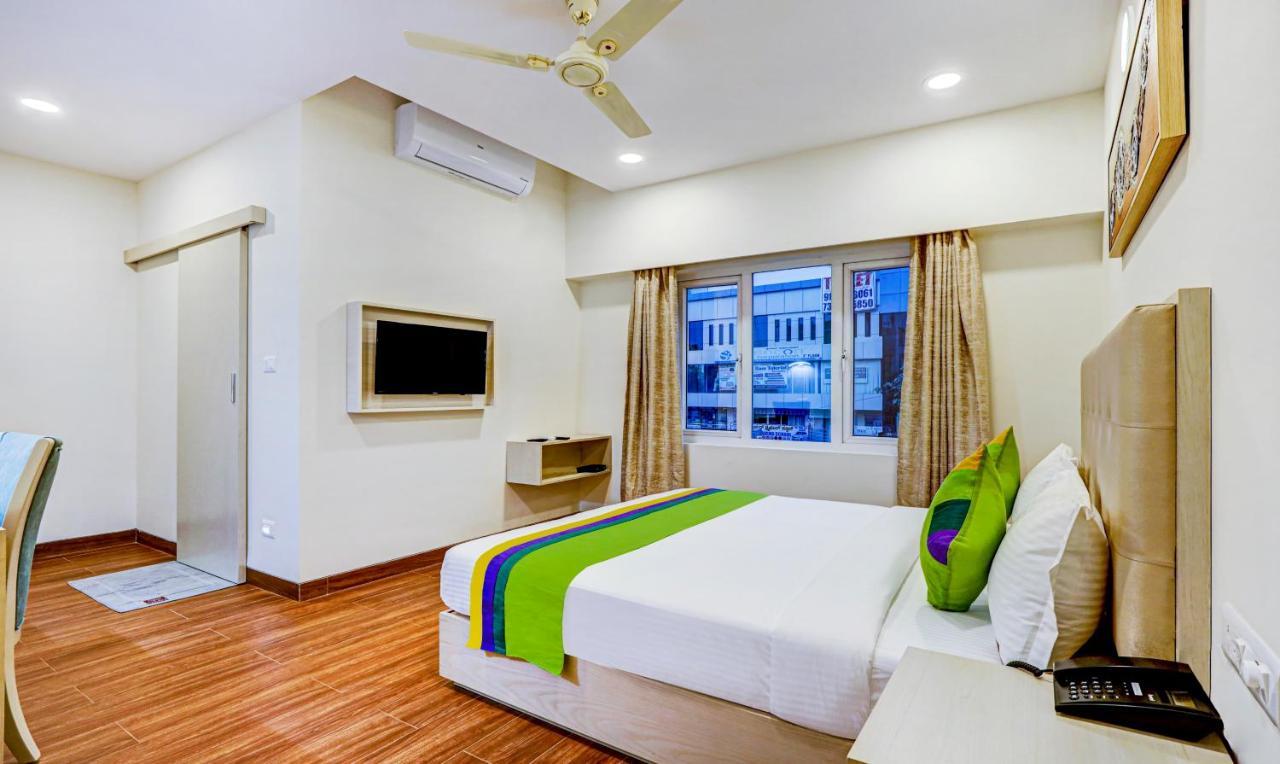Treebo Galaxy Suites Mathikere بنغالور المظهر الخارجي الصورة